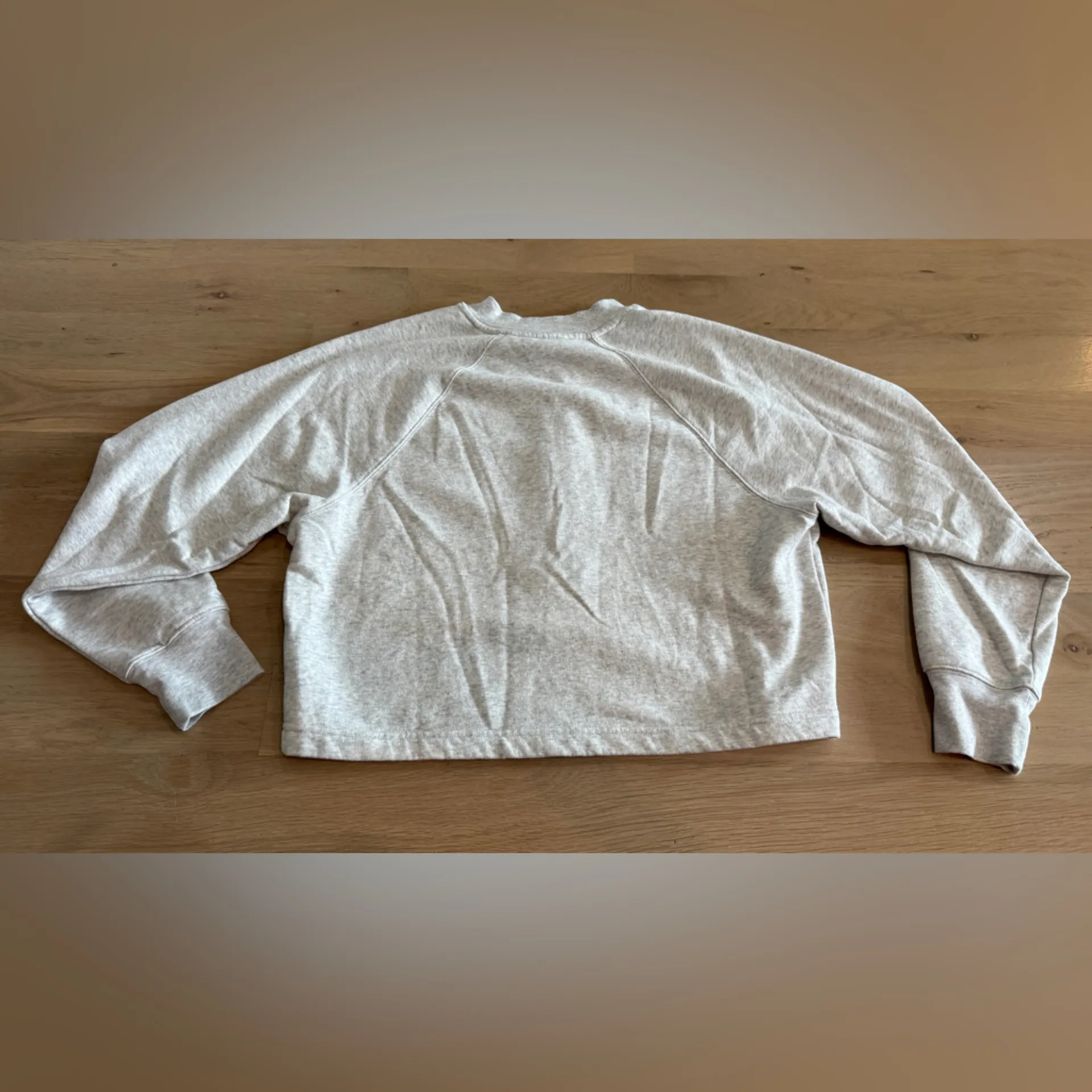 DSG Women's Light Heather Gray Favorite Fleece Meet & Greet sweatshirt size XS Silver - Image 7