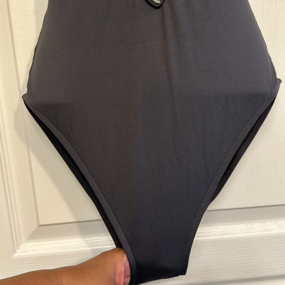 SOLO Swimwear Black Embellished Halter Plunge Swimsuit Size 6 EUC #2796 - Image 3