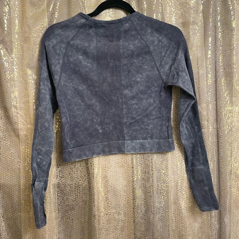 PINK Victorias Secret Seamless Long Sleeve Semi Cropped Workout Top, L - Image 2