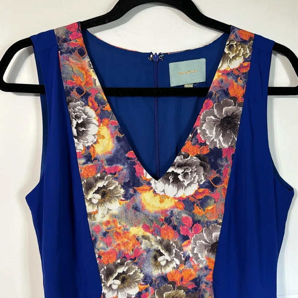V Neck Blue Floral Dress Size M - Image 3