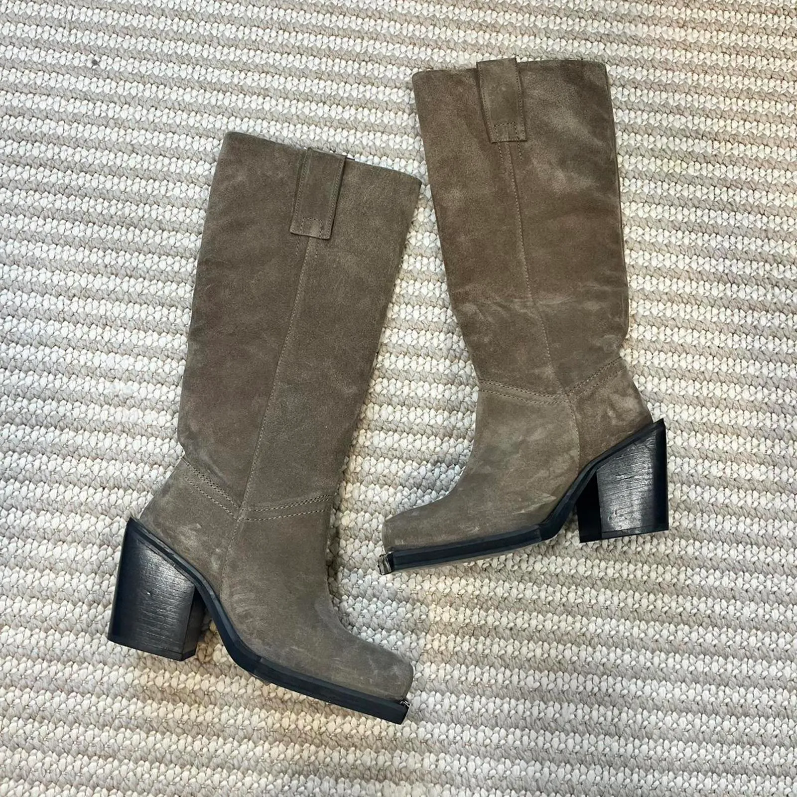 Asos Design Celia Leather Western Pull On Boots In Taupe - Image 3