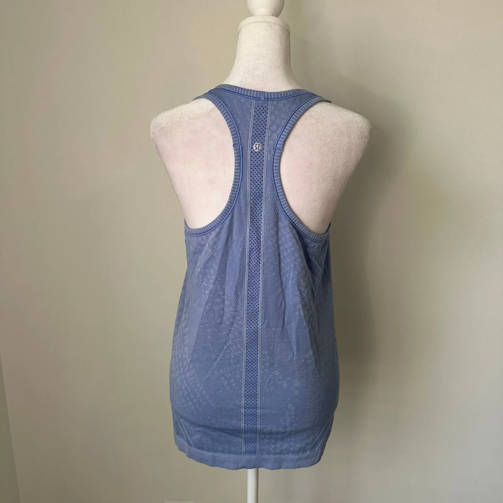 Lululemon Swiftly Tech blue sleeveless tank top size 8 - Image 4