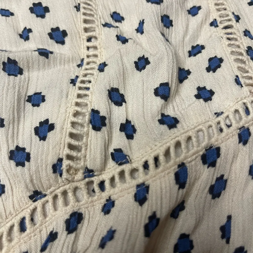 size M NWOT - Image 10