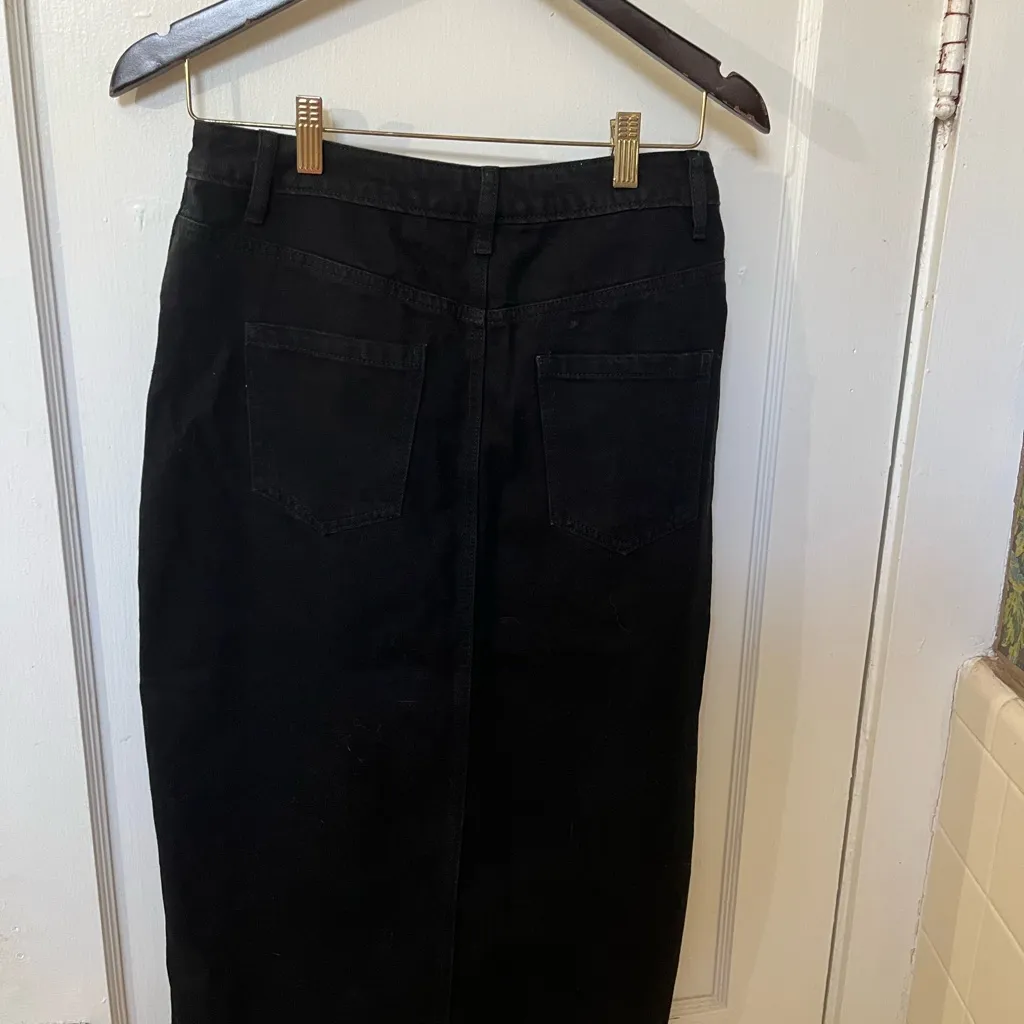 Elegant Black Jean Pencil Skirt Size undefined - Image 9