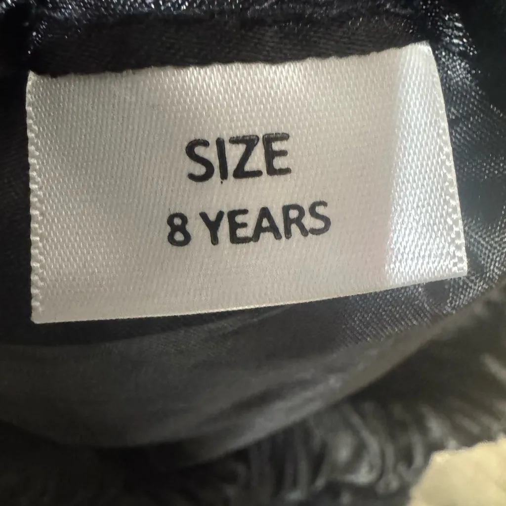 Chic Black Tulle A - Image 5