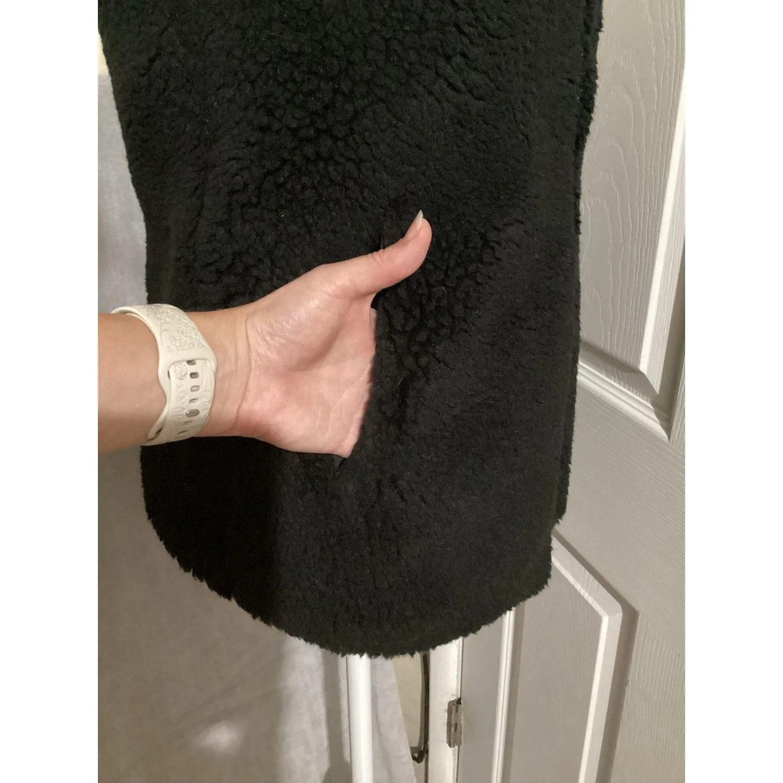 Madewell Vest Womens XXS Black Faux Fur Teddy Lined Hook Eye Pockets Shearling - Image 3