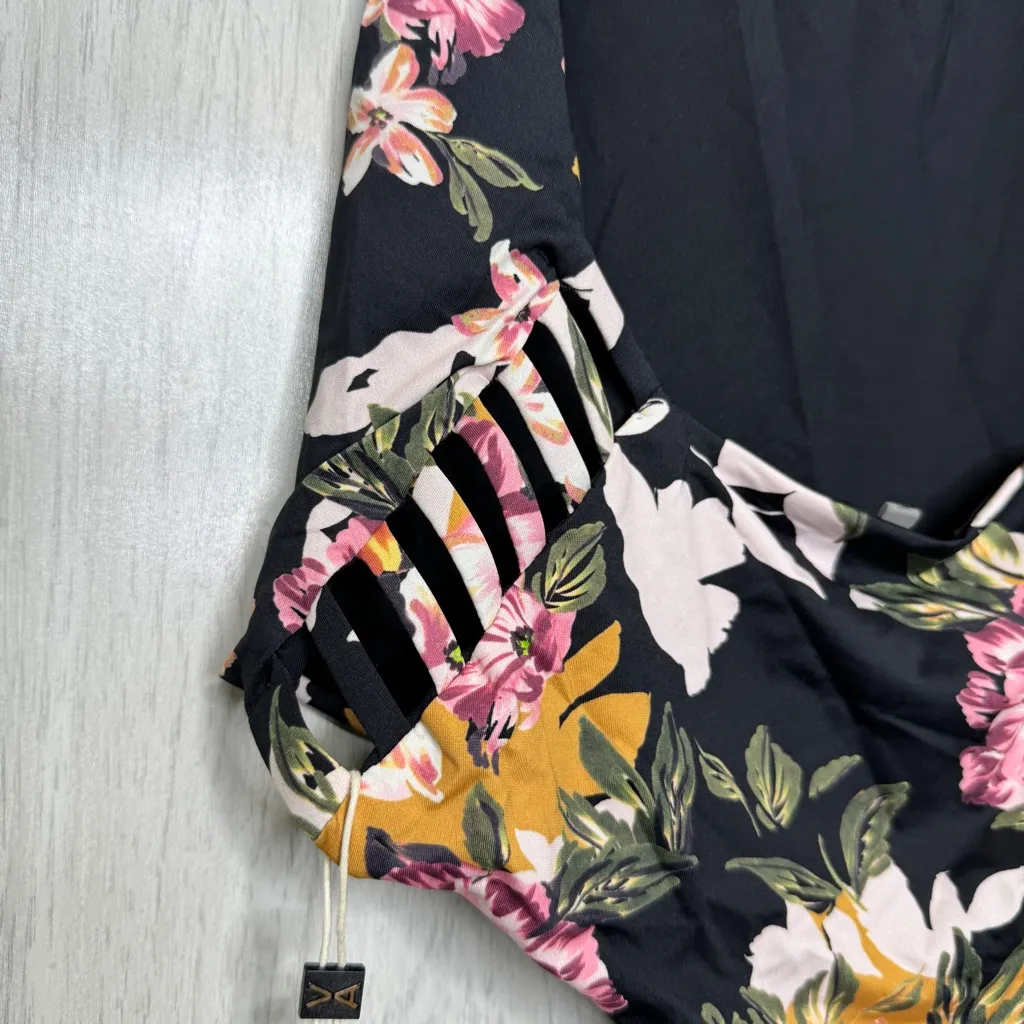 NWT Vitamin A Bianca Floral Scoop Back Plunge Halter Reversible Swimsuit Small - Image 11