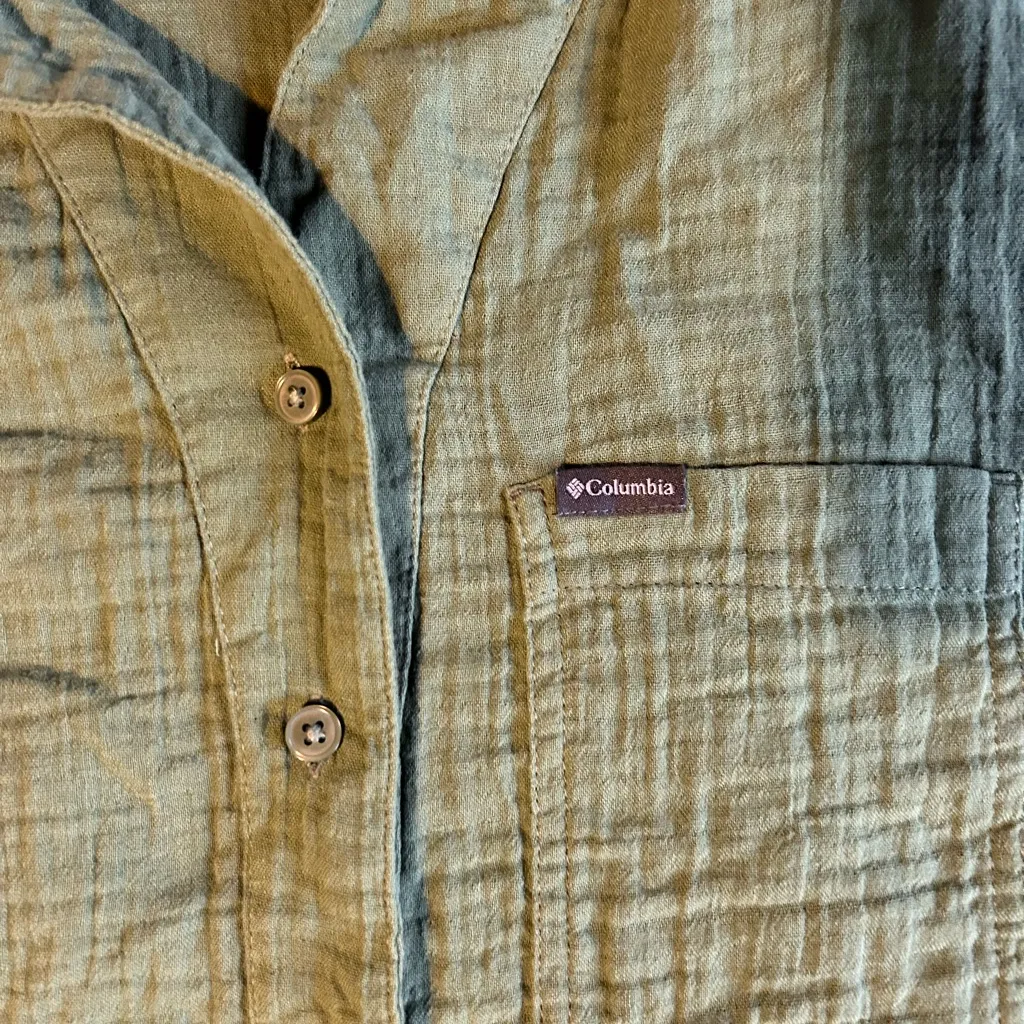 Columbia Women's Boundless Trek Button Up Green XS - Image 2