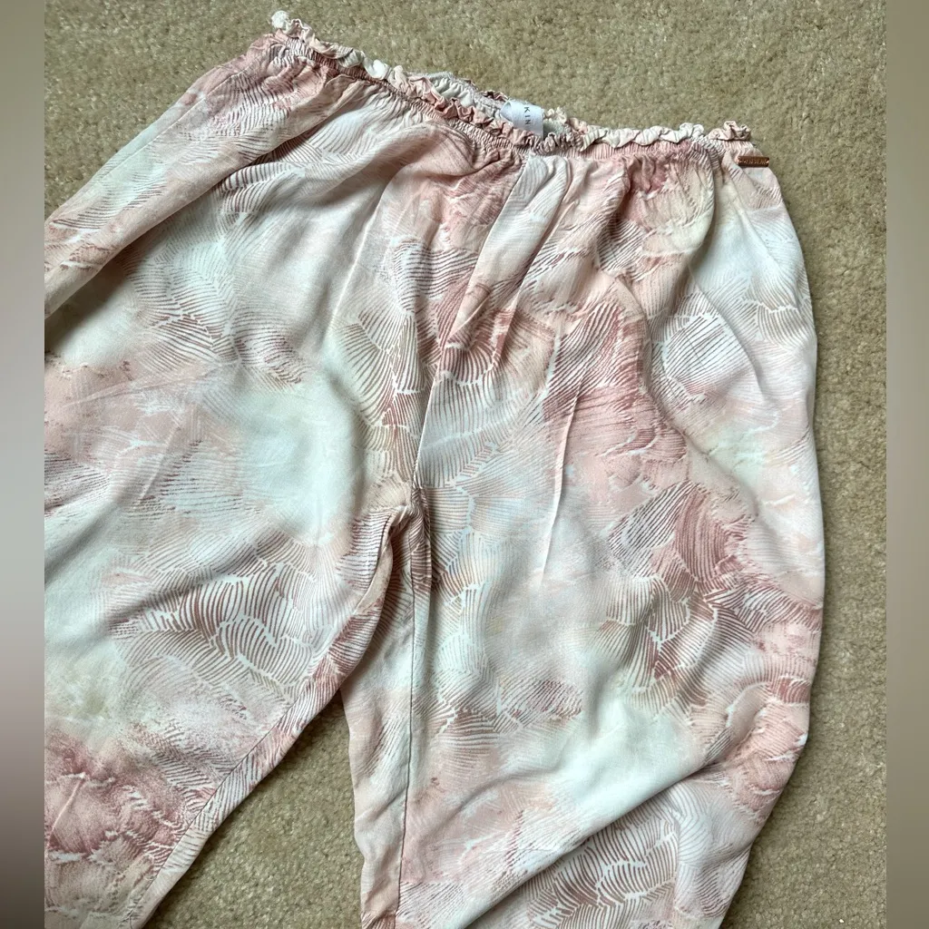 Danskin Blush and Cream Sleepwear - Image 7