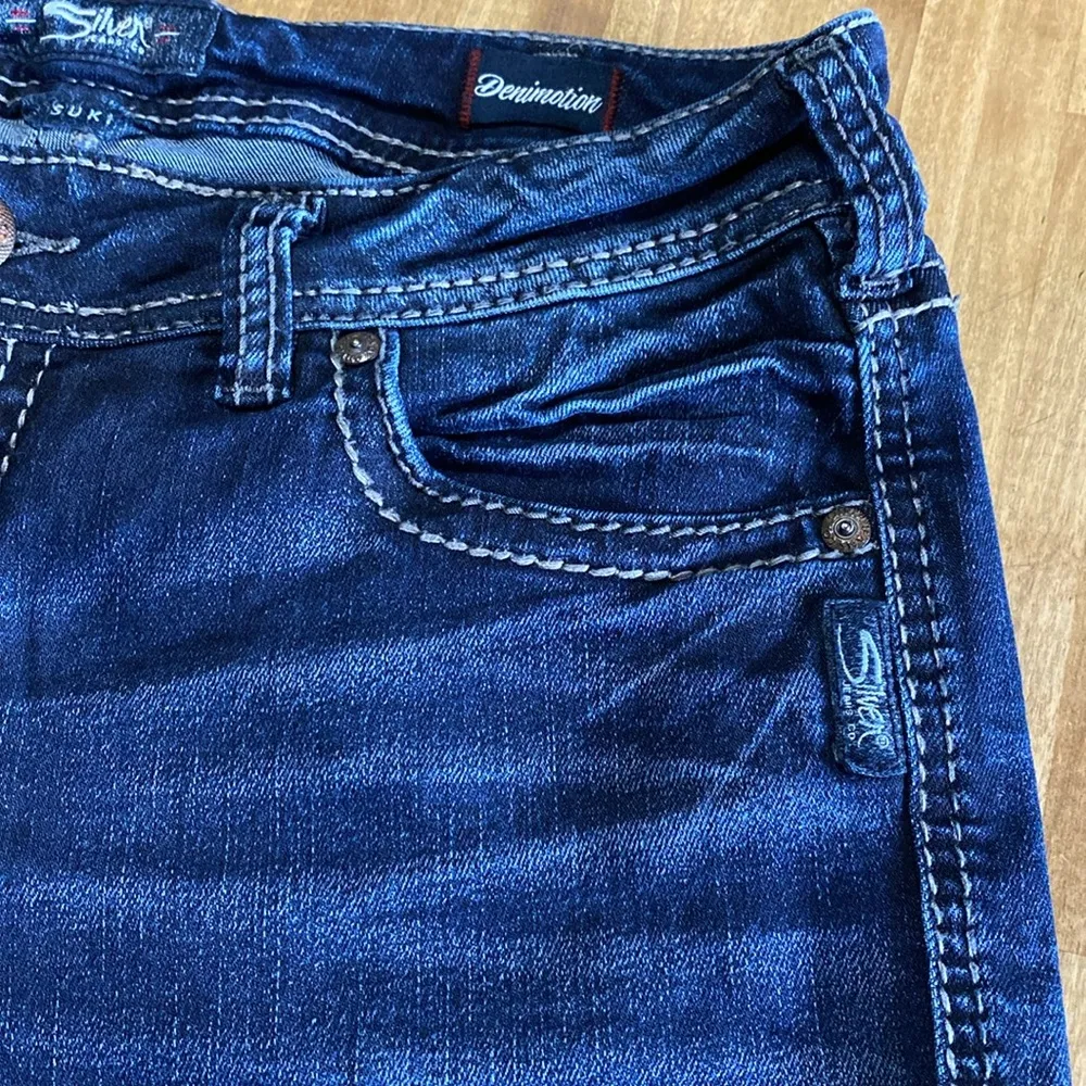 Silver jeans co. Denimotion Suki mid slim boot 31/31 - Image 6