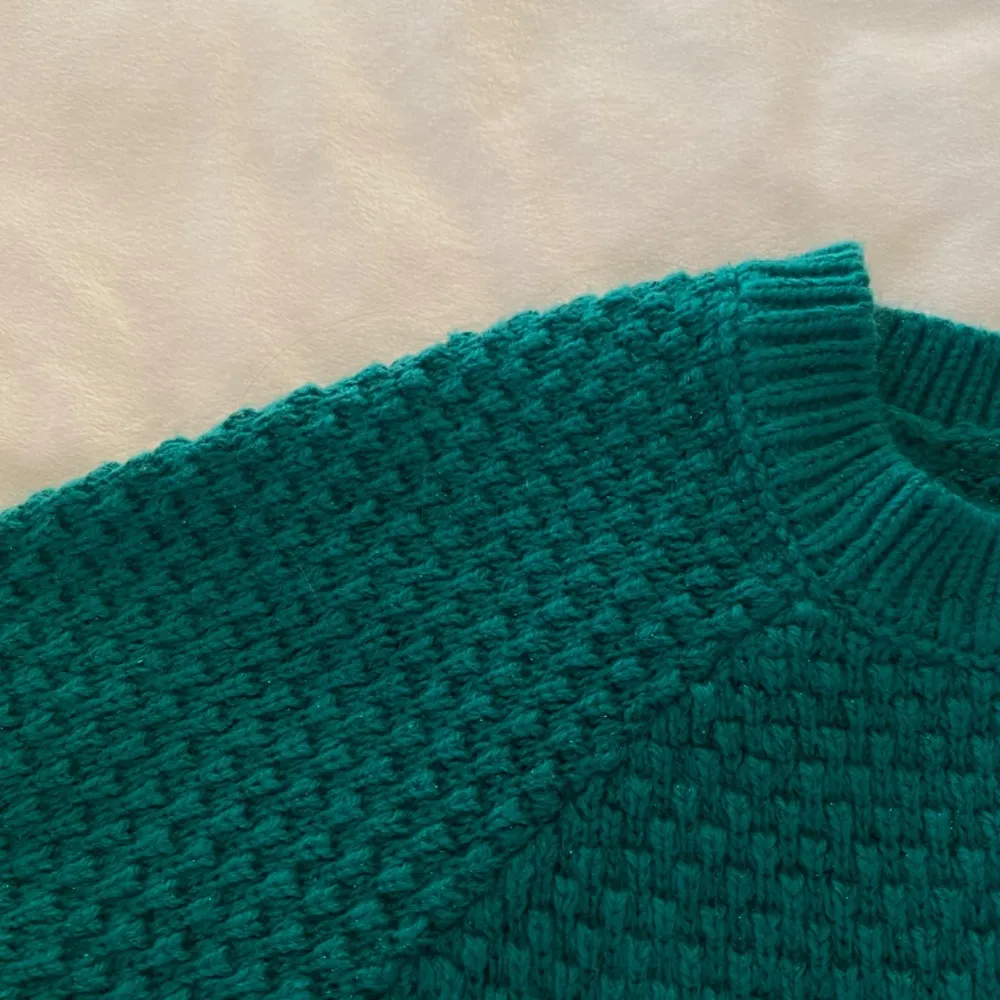 sparkle glitter green sweater Size L - Image 6