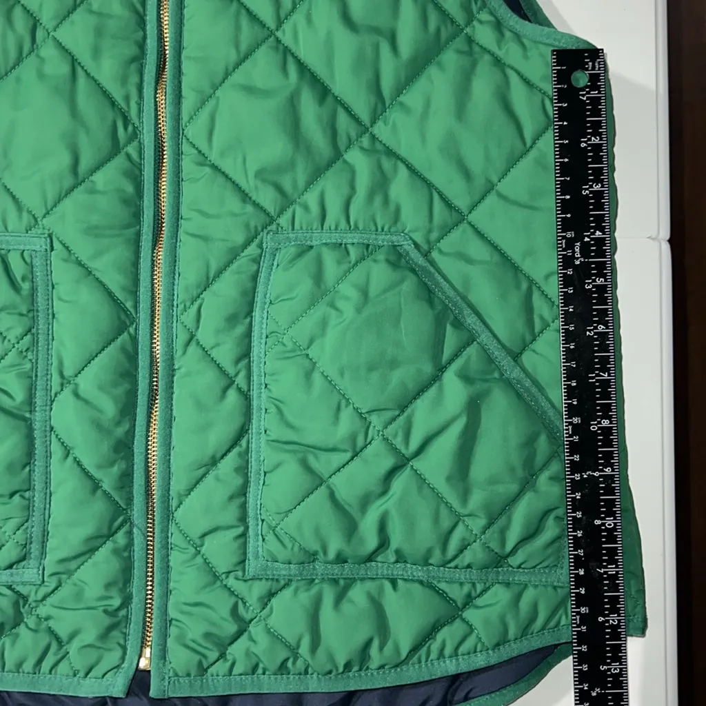 J. Crew Mercantile Walker Quilted Vest, Size Large - Image 5