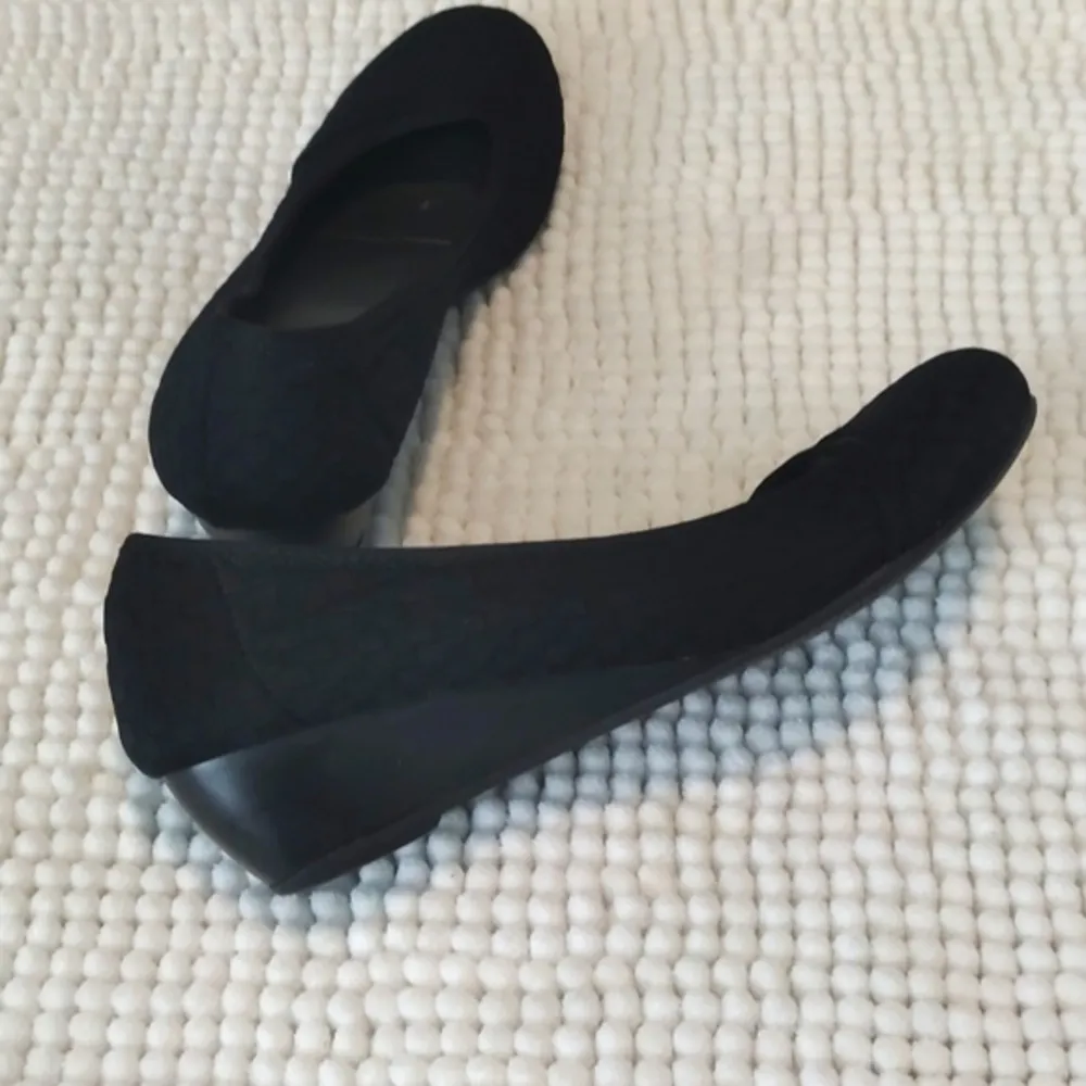 Black Seychelles Ballet Low Heel Shoes Size 6.5 EUC #3059 - Image 7