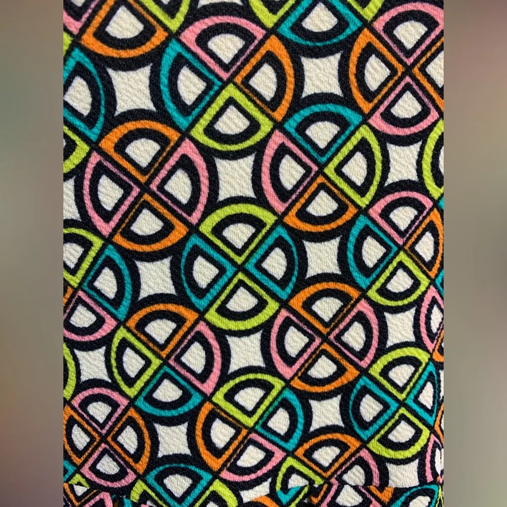 Lularoe Amelia Colorful Circle Dress - Image 5