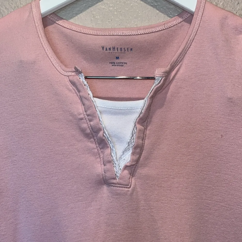 Van Heusen Women’s Pink Cotton Eyelet Ruffle 3/4 Sleeves Size Medium - Image 3