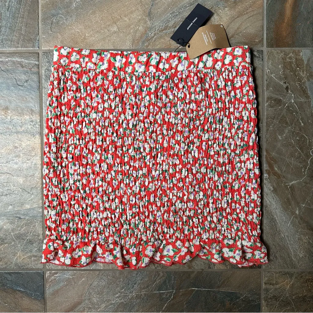Vero Moda Olea Floral Skirt NWT Women’s Size XL Cherry Tomato - Image 6