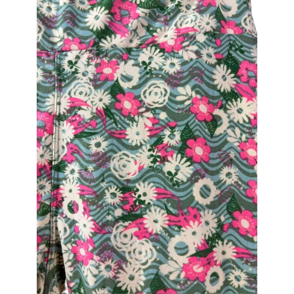 LuLaRoe Women's Green Floral Tights - Image 2