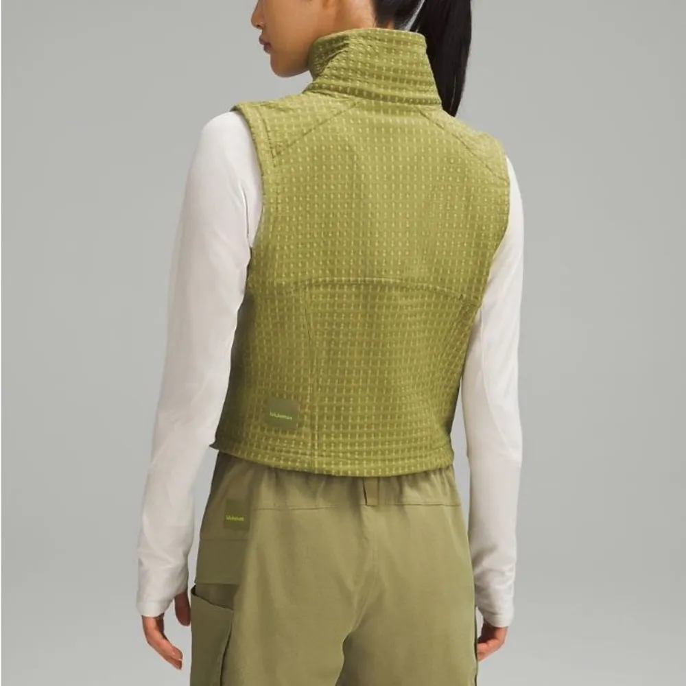 ၂၀၀၃၇NWT Water-Repellent Grid Fleece Hiking Vest Bronze Green/Yellow Pear lulul - Image 7