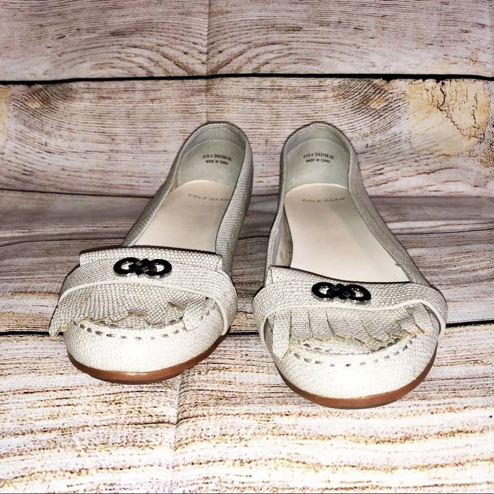 Cole Haan Silver/White Loafers Size 6B - Image 3