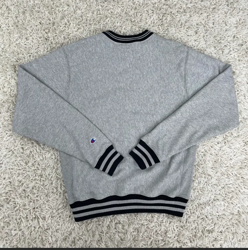 Champion Vintage Crewneck Sweatshirt - Image 2