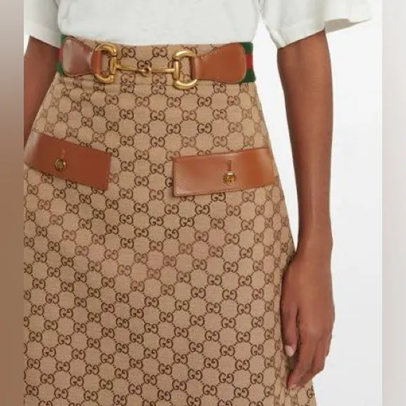Beautiful Gucci GG horsebit midi skirt NWT - sold out everywhere- size IT36 - Image 2