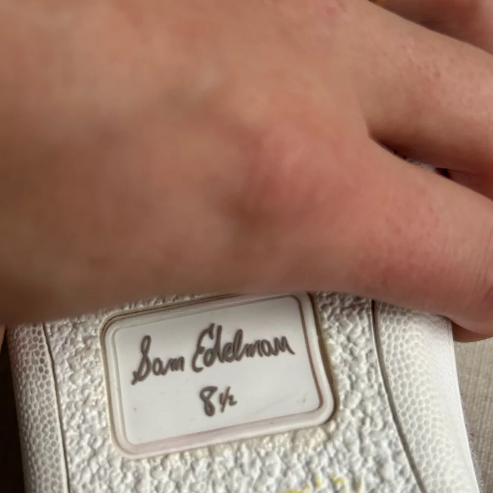 Sam Edelman Gray Suede and snake skin Lace Up Sneakers Marquette Size 8.5 - Image 4