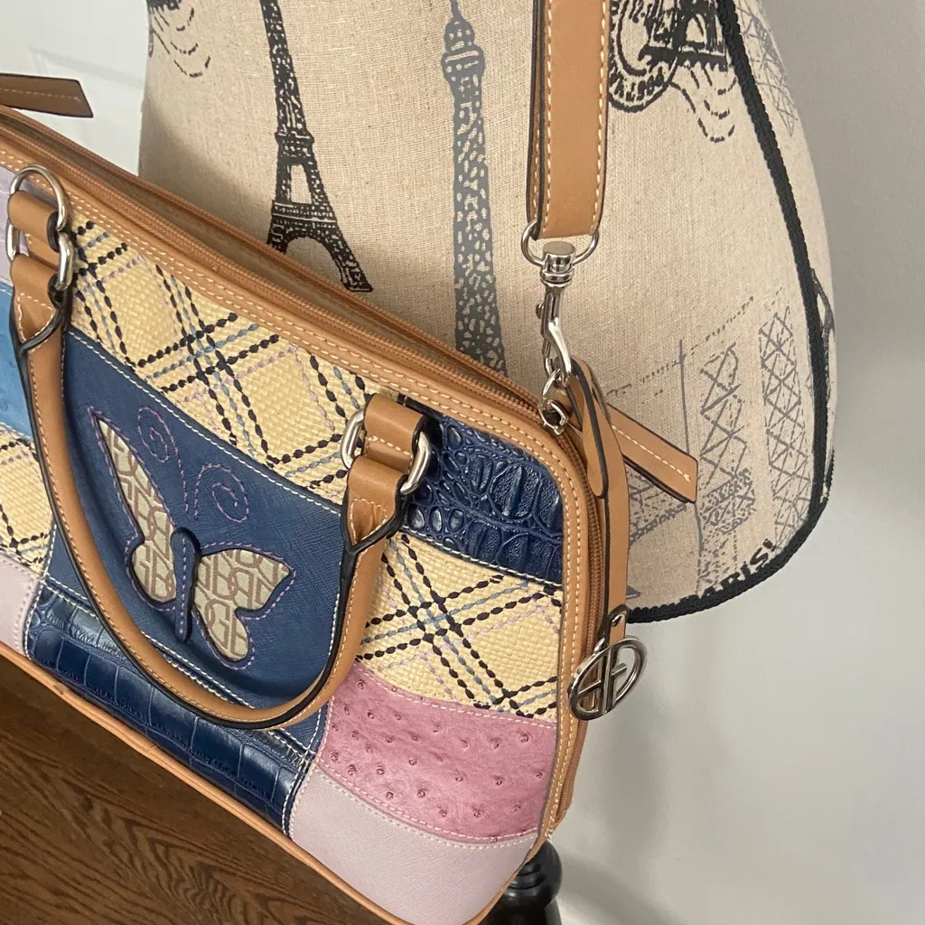 Giani Bernini EUCButterfly Patchwork Dome
Satchel with long strap Blue - Image 7