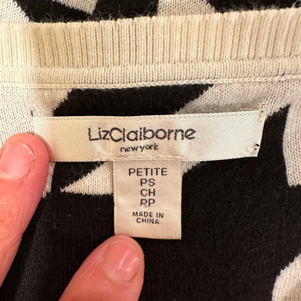 EUC Liz Claiborne Giabt Houndstooth Cardigan Ps - Image 7