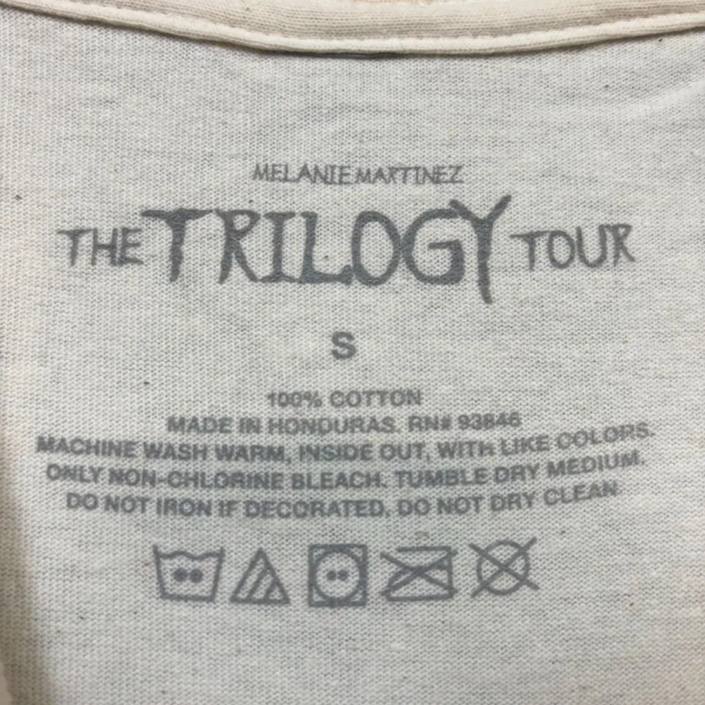 Melanie Martinez Portals Cry Baby The Trilogy Tour Tee Small - Image 4