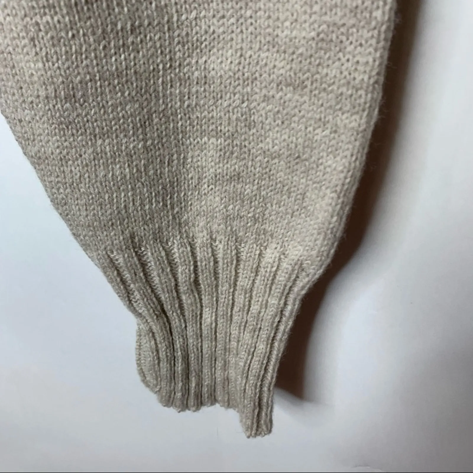 Vintage Oatmeal Wool Blend Sweater Sz Large - Image 10