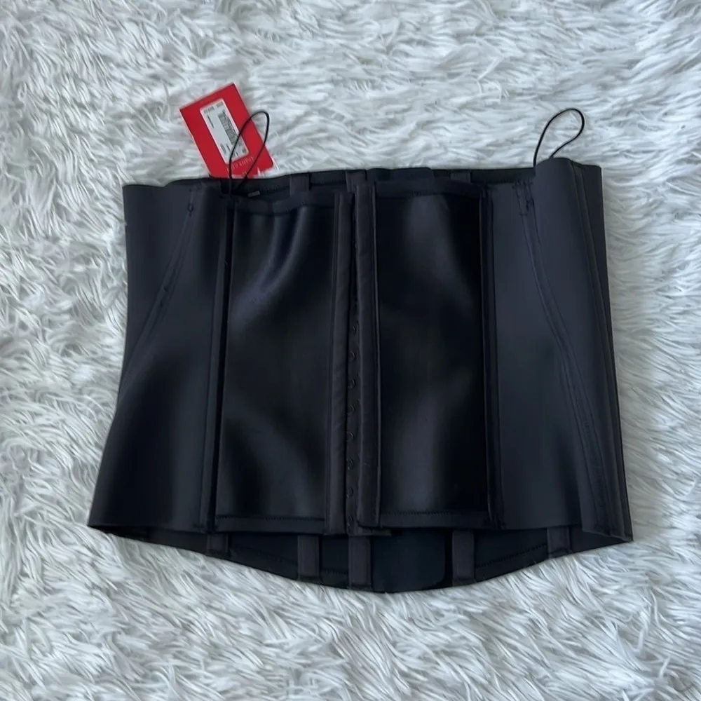 Spanx Corset Sculpt Zip Women’s in black size Large - Image 11