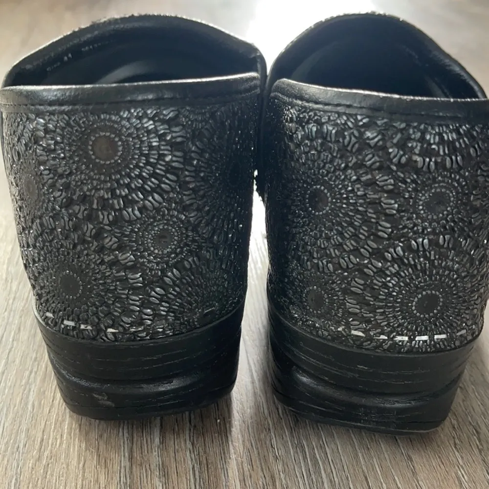 Dansko Clogs Size 10.5-11 - Image 6