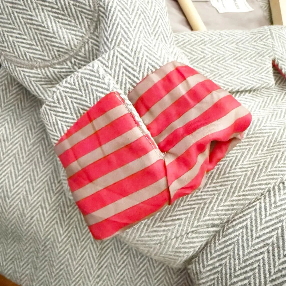 BANANA REPUBLIC | Herringbone Academy Blazer Gray White Wool Blend | Size 2 - Image 10