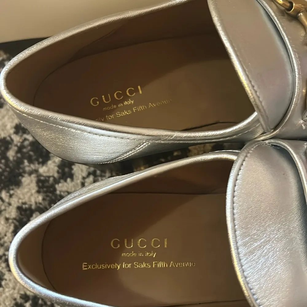Gucci Vegas Leather Horsebit Loafers Argento - Image 5