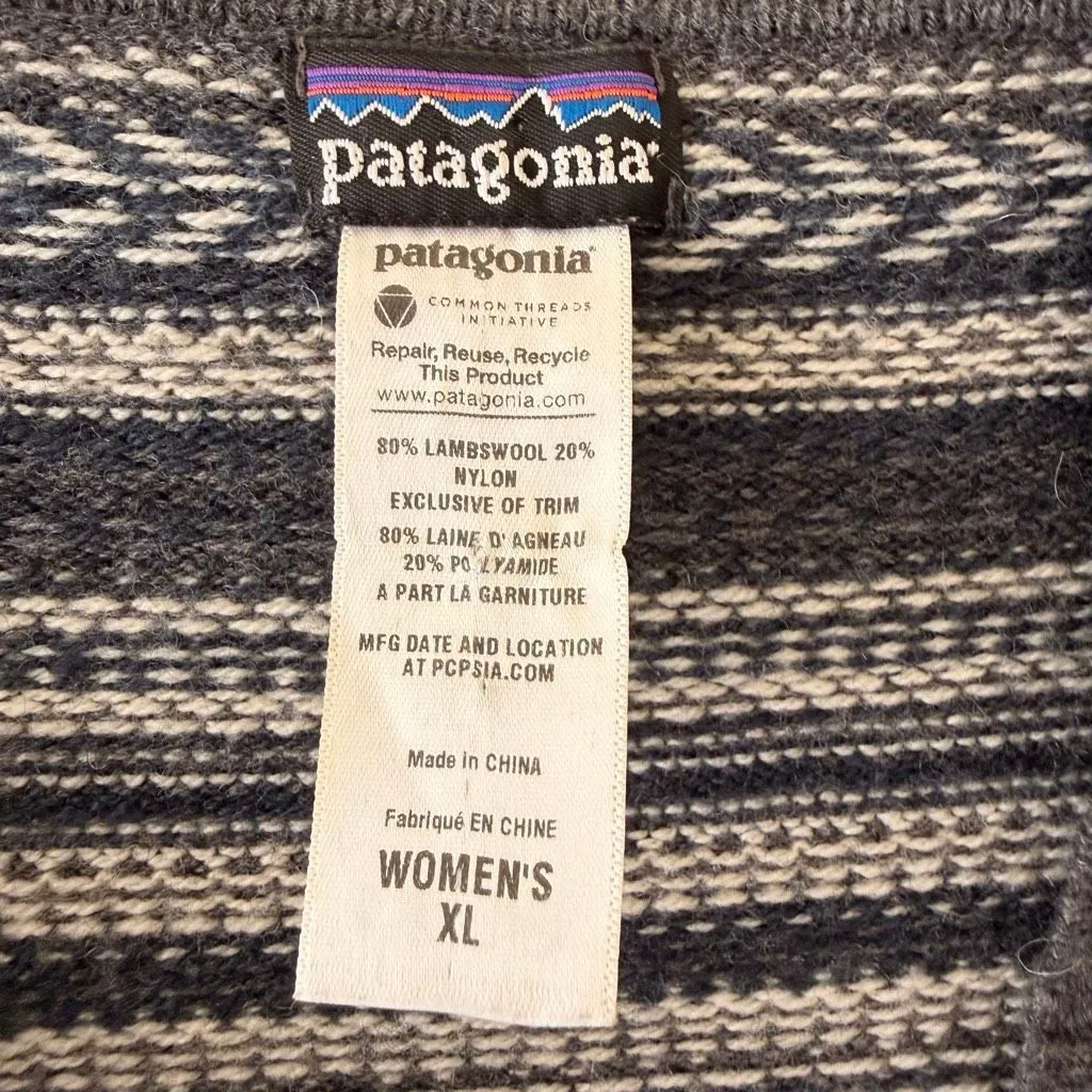 Patagonia Fair Isle Lambwool Gray Knit Cardigan Shawl Collar Long Sleeve Sweater - Image 8