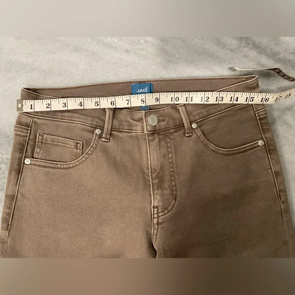 NWT JAG Size 8P Cassie Taupe Mid Rise Slim Fit Straight Leg Cotton Stretch Jeans - Image 11