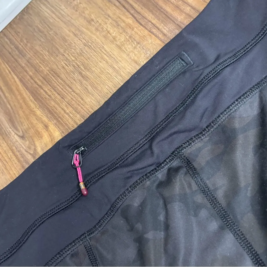 lululemon athletica Black Camo Leggings - Image 3