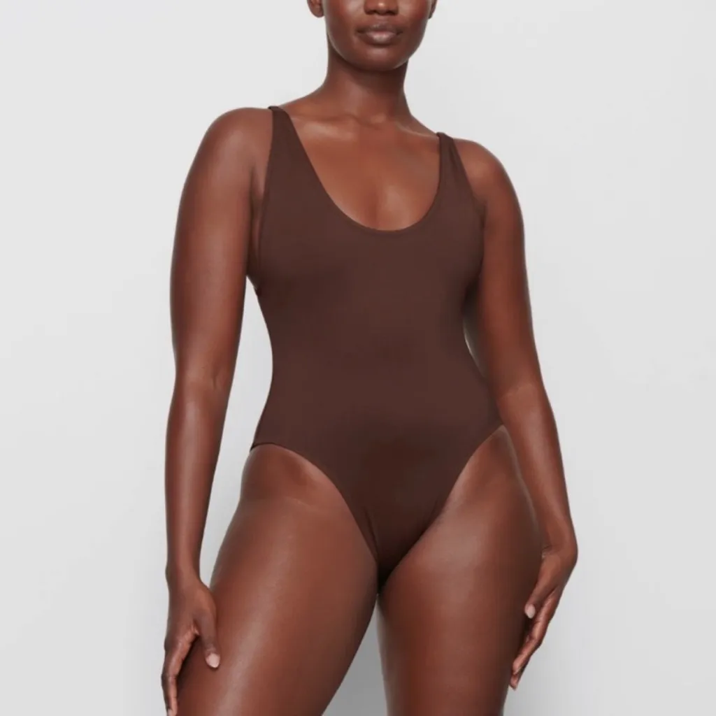 NWT Skims Scoop neck Brown One-Piece Swimsuit new bathing suit cocoa Brown sz XL - Image 2