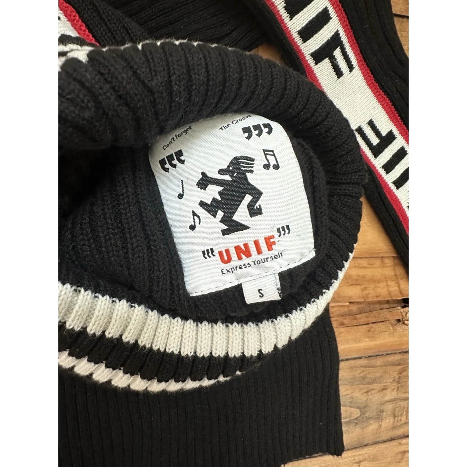 Unif Women's  Black Ribbed Turtleneck, Sz: Small (b19) - Image 4