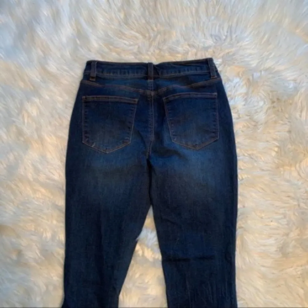 Tinsel Denim Couture Cropped Skinny Jean Dark Wash Blue Size 26 - Image 10