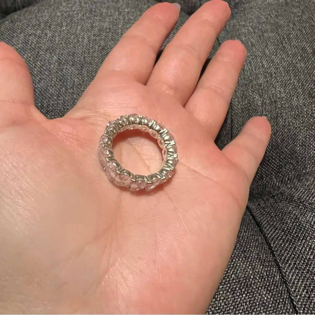 Crystal infinity ring rhinestones size 7.5 - Image 3