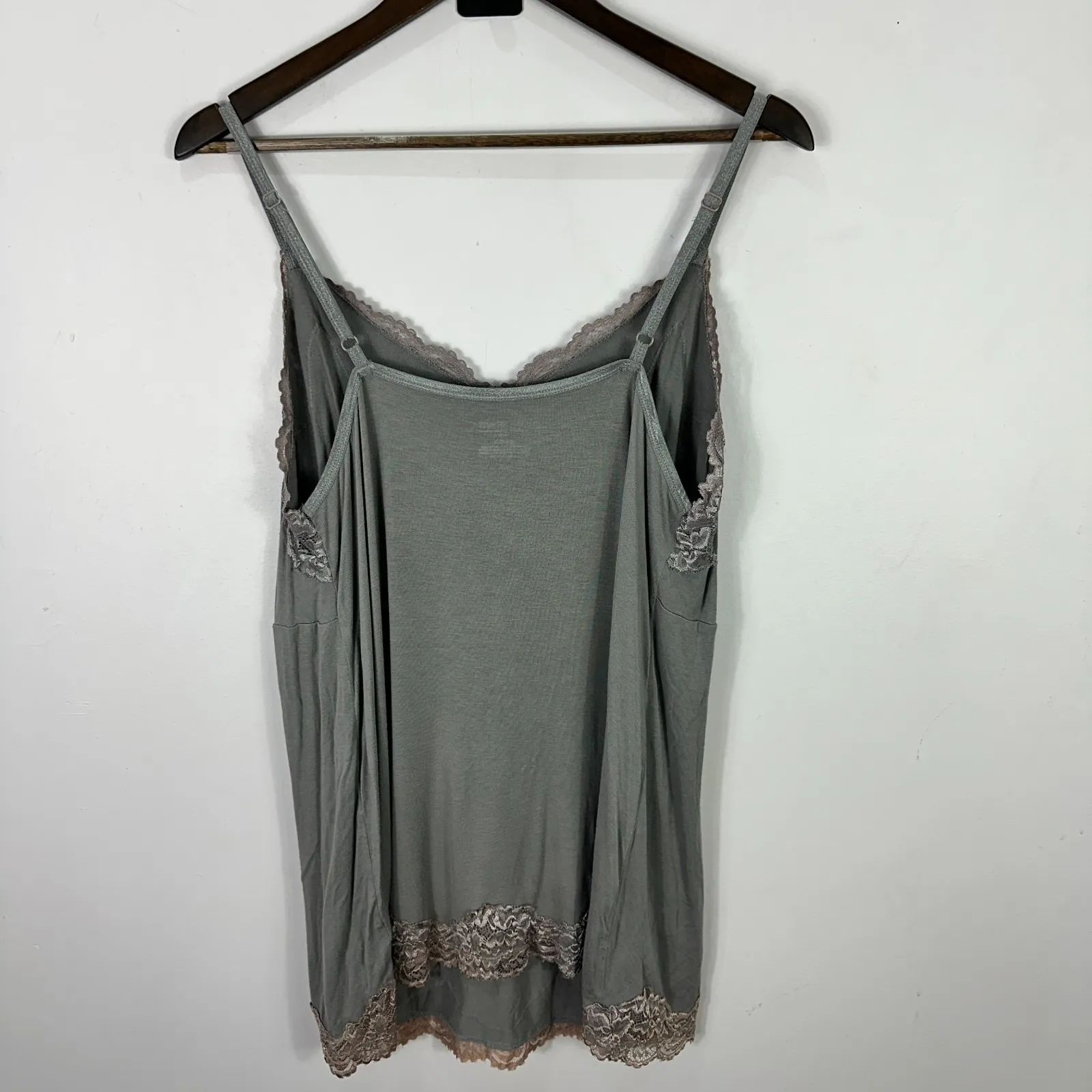 Lane Bryant Lace Trim Cami Top Womens Plus 18/20 Gray Y2K Fairy Grunge Layering - Image 3