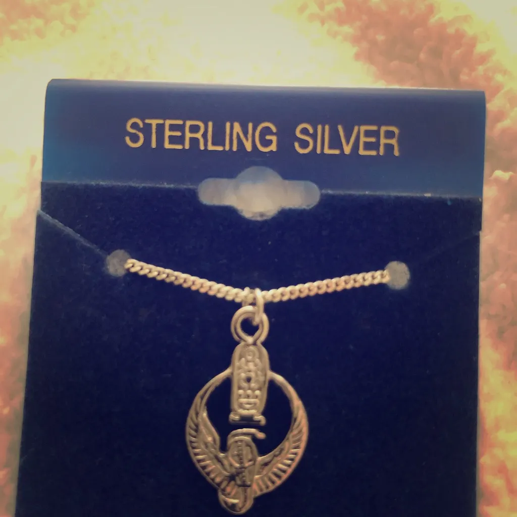 Luxor Las Vegas Silver Isis Necklace NIB… - Image 4