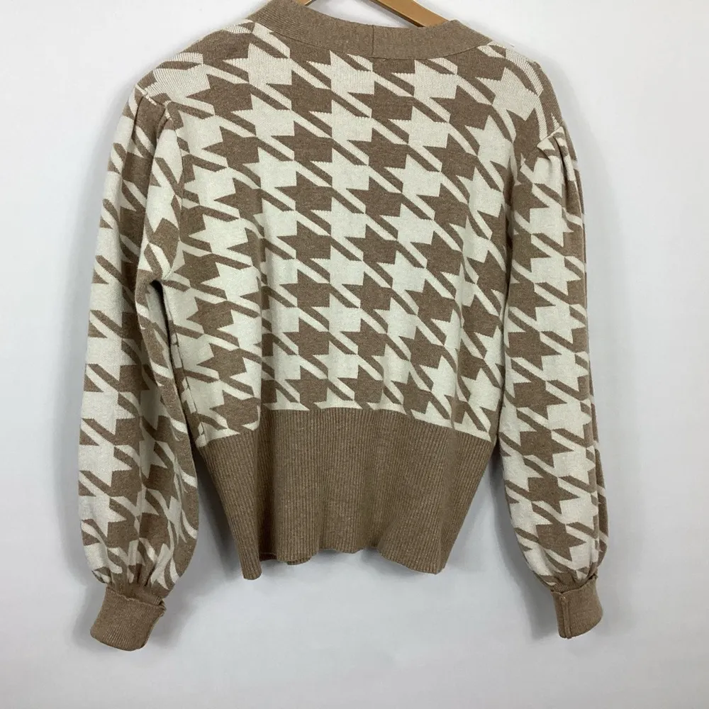 Houndstooth Puff Sleeve Cardigan Sweater Size Medium - Image 3
