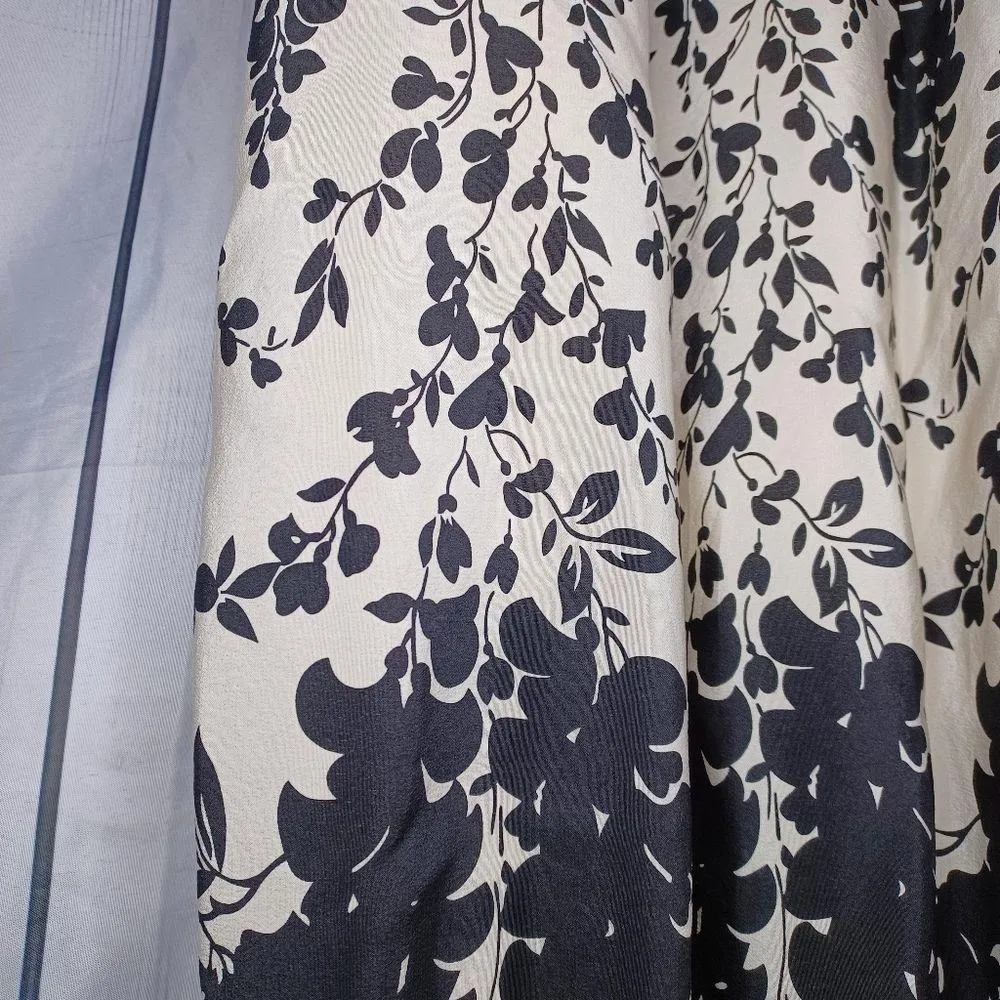 Ann Taylor 100% Silk Sleeveless Black and Cream Floral Dress Size 2 - Image 7