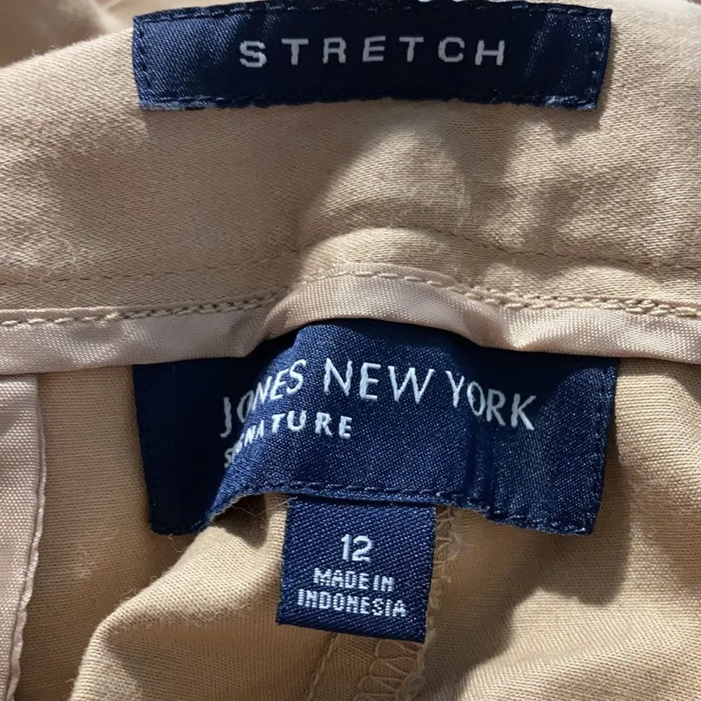 Jones New York Shorts - Image 2