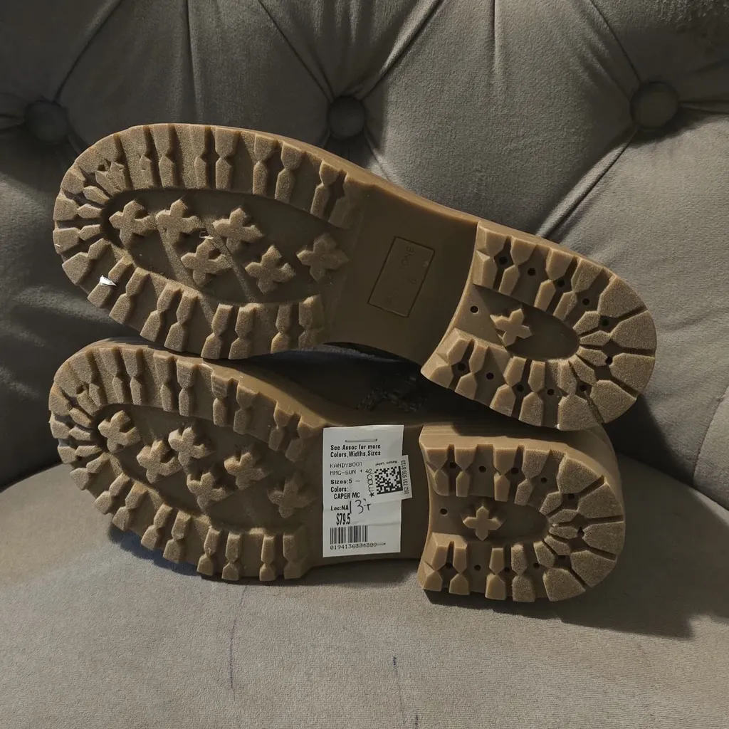 Sun + Stone women Tan Chukka Boots Brown Size 6 - Image 7