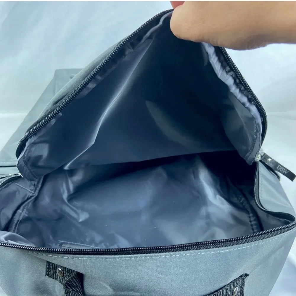 NWT DSW Quilted Backpack Black Grey Zip Adjustable Women’s - Image 5