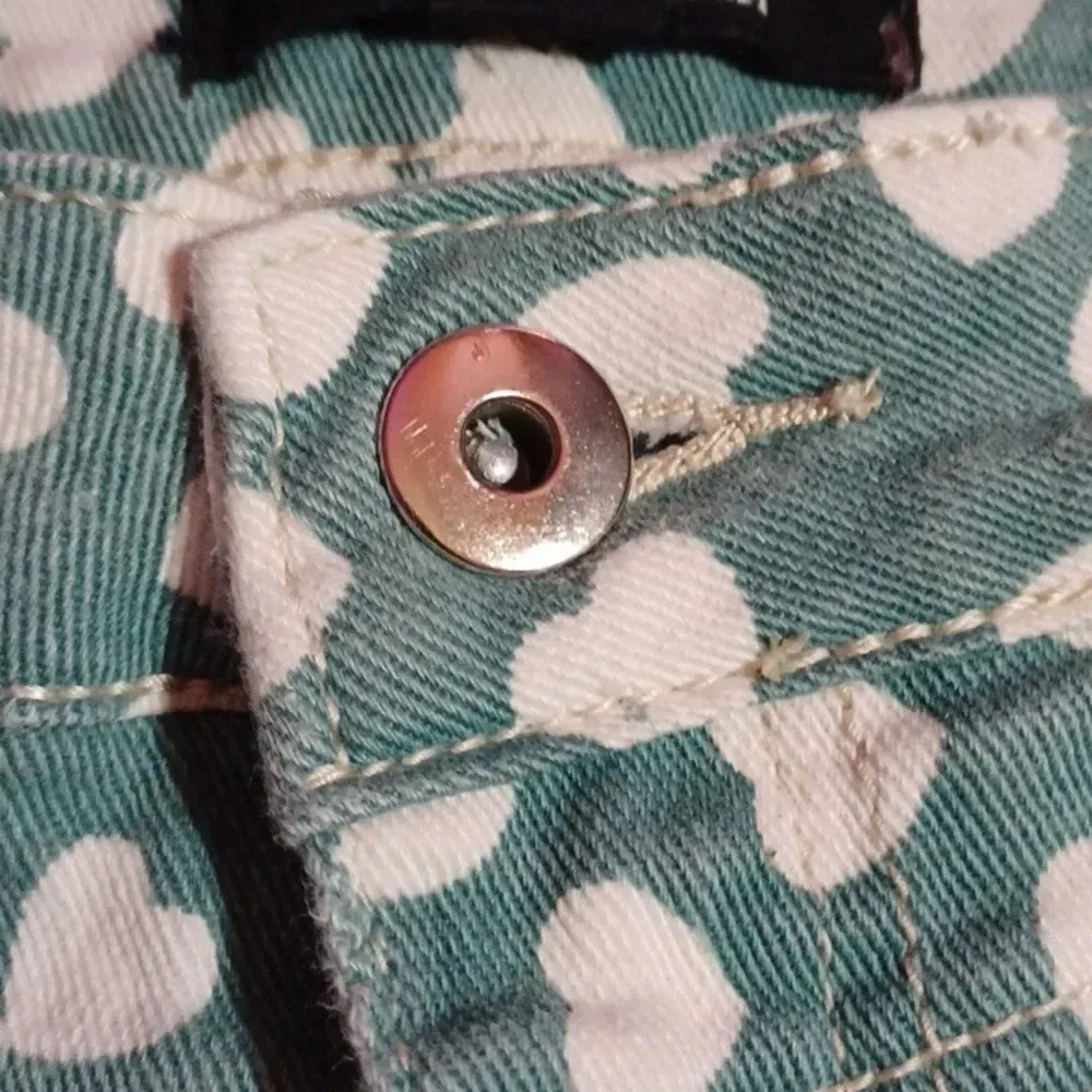 Forever 21 shorts Heart Shorts - Image 3