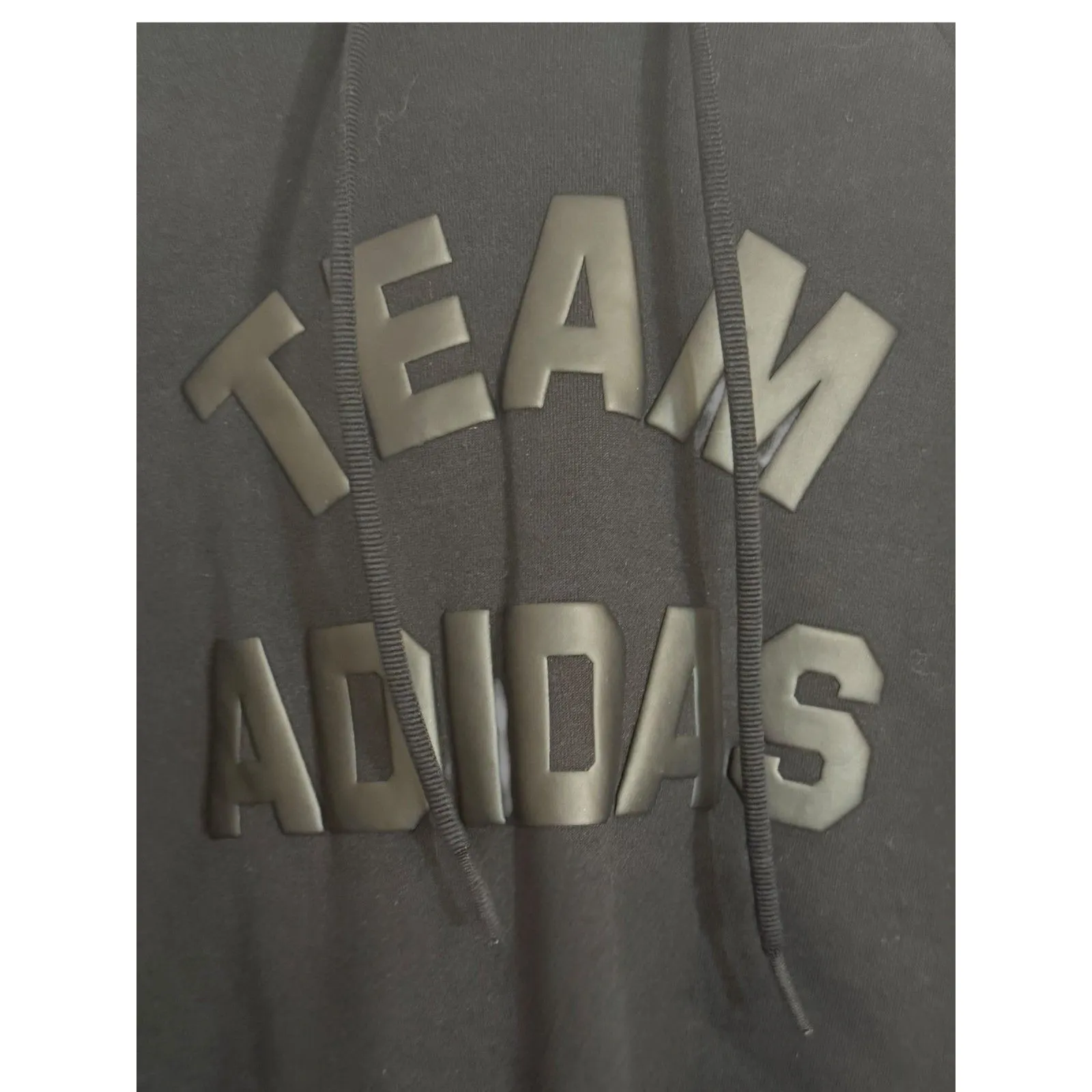 Adidas Women's VRCT Cropped Pullover Hoodie, Black Size XL NWT Team Adidas - Image 3